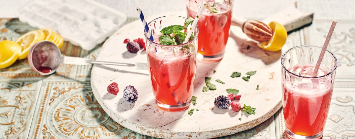 Beeren-Limonade mit Minze für 10 Personen von lidl-kochen.de