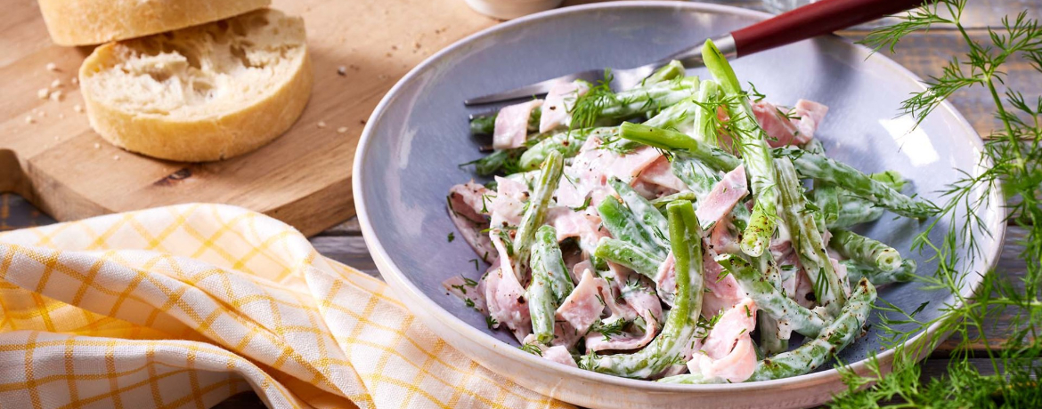 Bohnensalat mit Kochschinken an French Dressing und krosses Baguette für 4 Personen von lidl-kochen.de