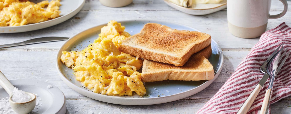 Rührei mit Toast für 4 Personen von lidl-kochen.de