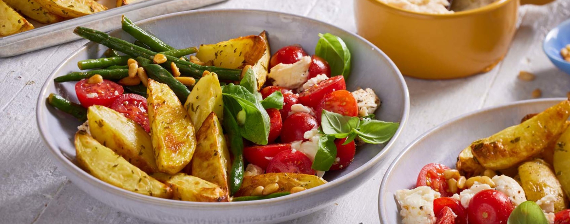 Rosmarinkartoffeln mit weißer Bohnenpaste und Caprese Salat für 4 Personen von lidl-kochen.de