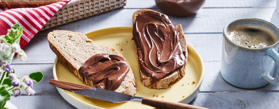 Belegte Brote mit Nuss-Nougat-Creme für 4 Personen von lidl-kochen.de