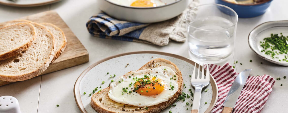 Spiegelei mit Bauernbrot und Schnittlauch für 4 Personen von lidl-kochen.de