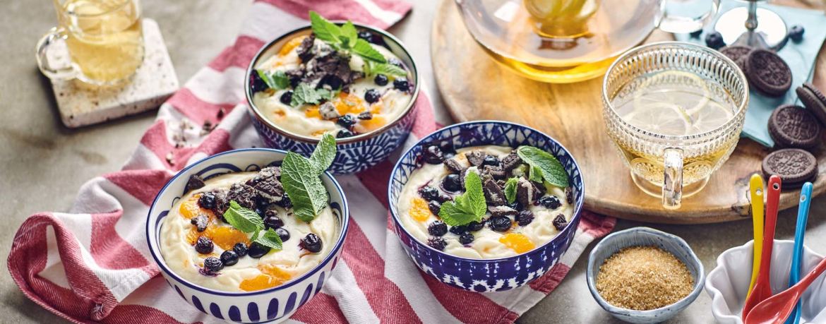 Vegane Cheesecake-Bowl mit Mandarine, Heidelbeeren und Cookies für 4 Personen von lidl-kochen.de