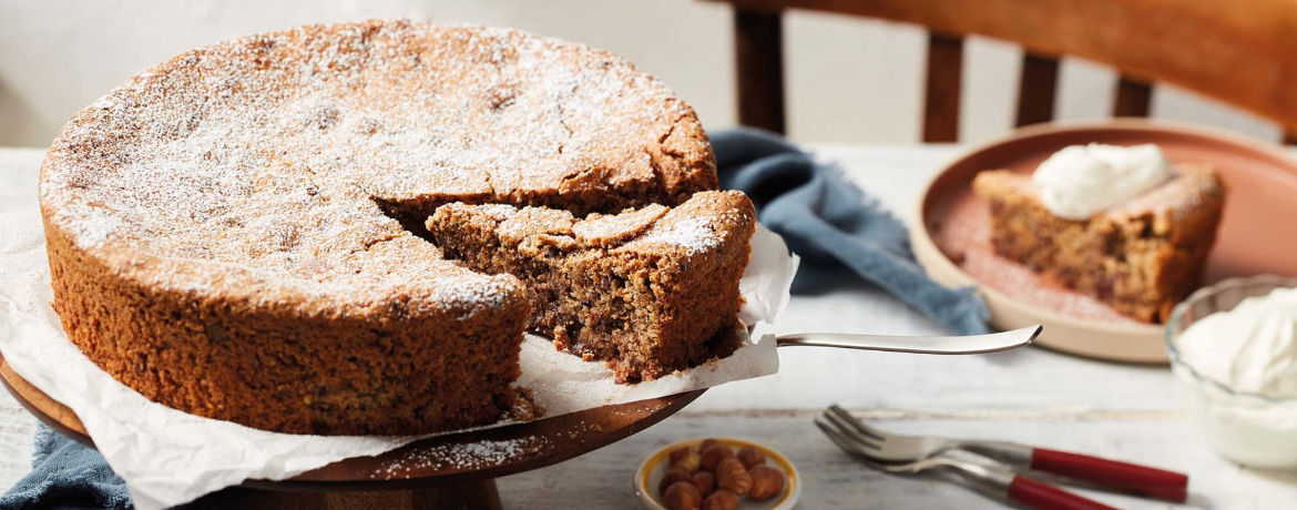 Saftiger Haselnuss-Schoko-Kuchen für 16 Personen von lidl-kochen.de