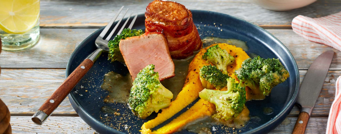 Schweinefilet im Speckmantel mit Karotten-Ingwer-Creme & Brokkoli für 4 Personen von lidl-kochen.de