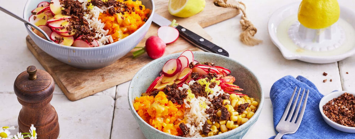 Bowl mit regionalem Gemüse und Pumpernickel-Crunch für 4 Personen von lidl-kochen.de