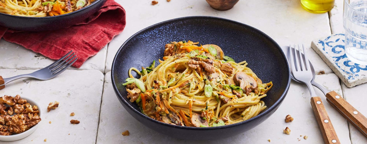 Spaghetti mit Pilzen und Rahmgemüse für 4 Personen von lidl-kochen.de