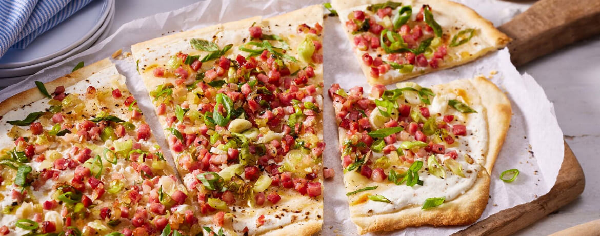 Flammkuchen Elsässer Art für 4 Personen von lidl-kochen.de