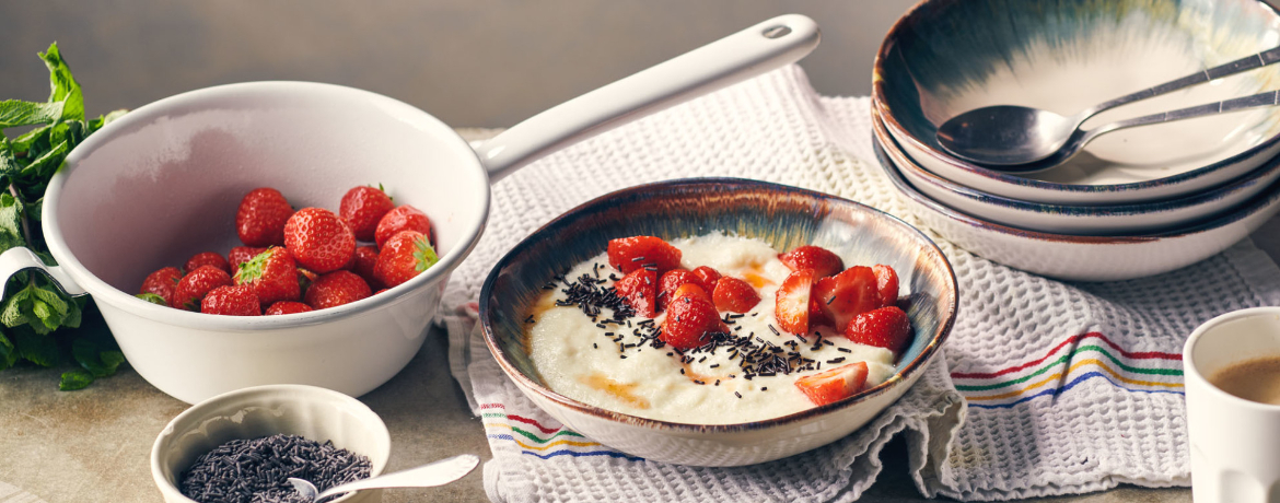 Grießbrei mit Erdbeeren und Schokostreuseln für 4 Personen von lidl-kochen.de