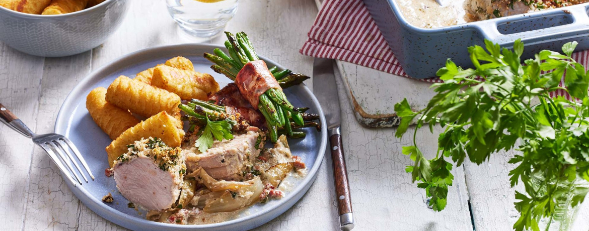 Schweinemedaillons mit Kruste aus Bacon an Bohnen und Kroketten für 4 Personen von lidl-kochen.de