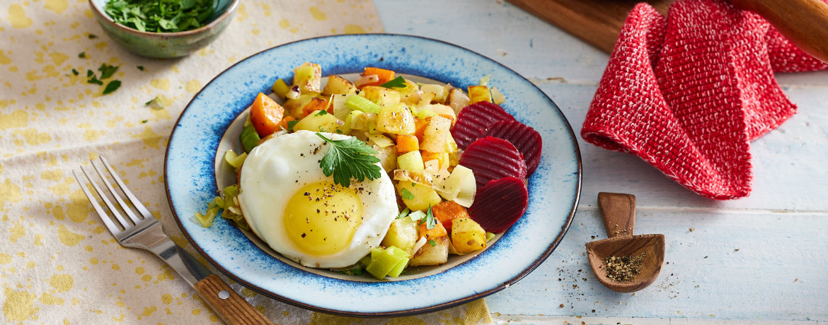 Pytt i panna – schwedisches Bauernfrühstück für 4 Personen von lidl-kochen.de