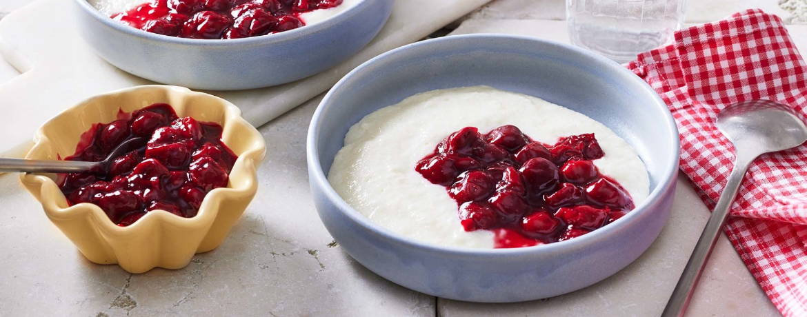 Grießpudding mit heißen Kirschen für 4 Personen von lidl-kochen.de