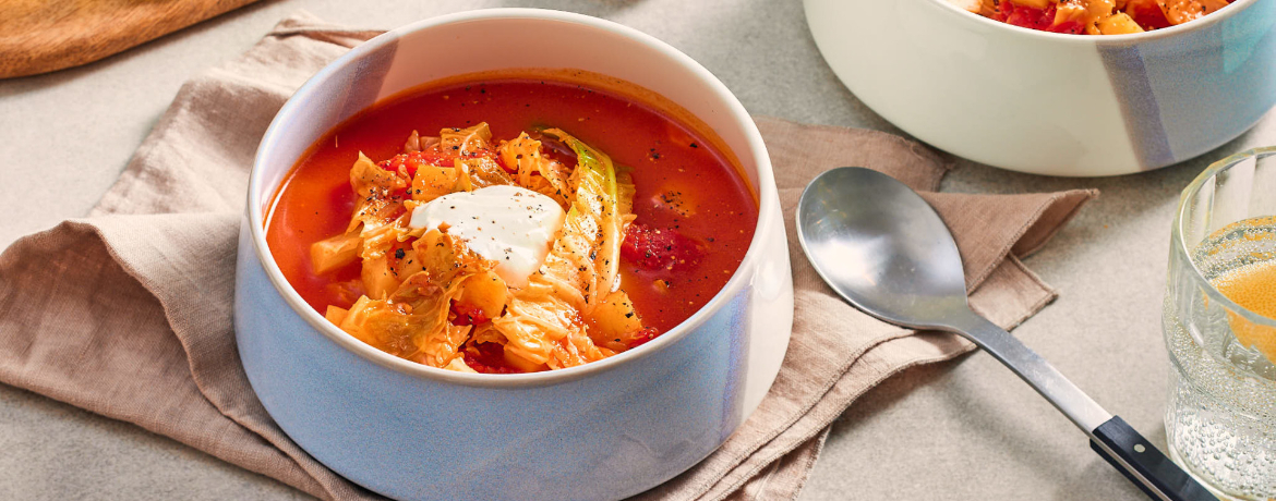 Tomaten-Kartoffel-Suppe mit Wirsing für 4 Personen von lidl-kochen.de