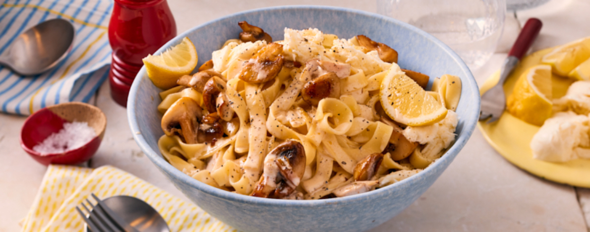 Tagliatelle mit Pilz-Zitronen-Sauce und Mozzarella für 4 Personen von lidl-kochen.de