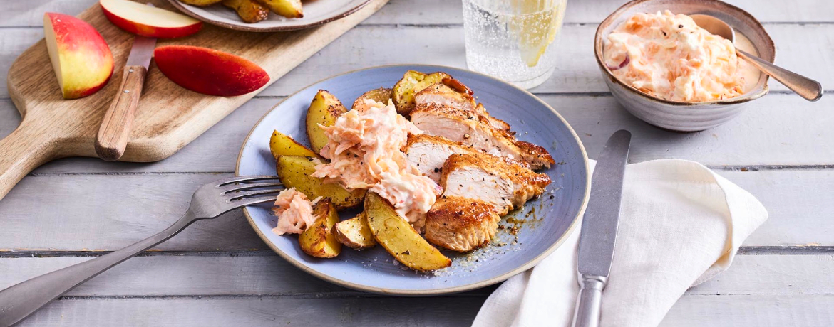 Putensteaks mit Kartoffelwedges und Karotten-Apfel-Quark für 4 Personen von lidl-kochen.de