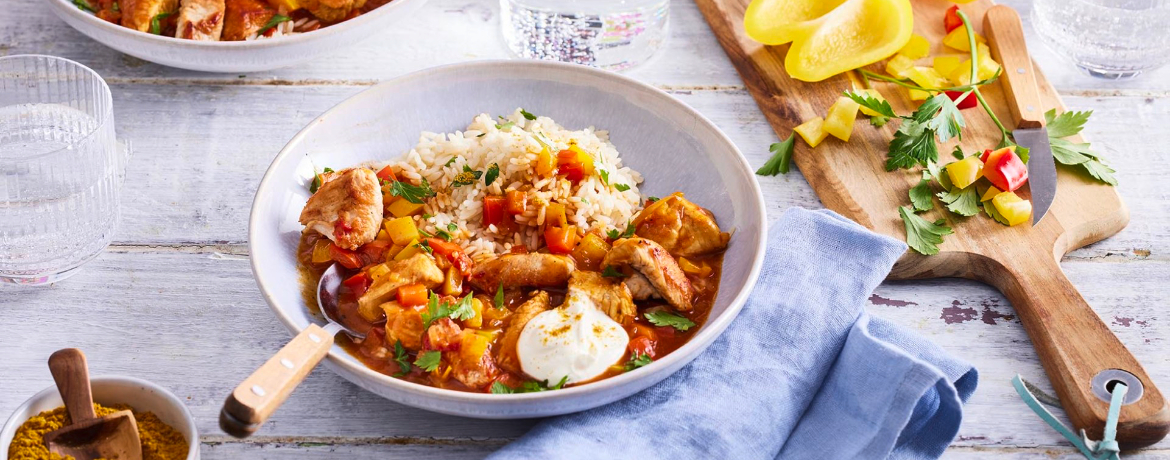 Feines Putengulasch mit Paprika und Reis für 4 Personen von lidl-kochen.de