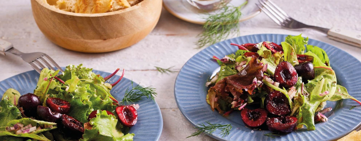 Fruchtiger Salat mit Kirschen für 4 Personen von lidl-kochen.de