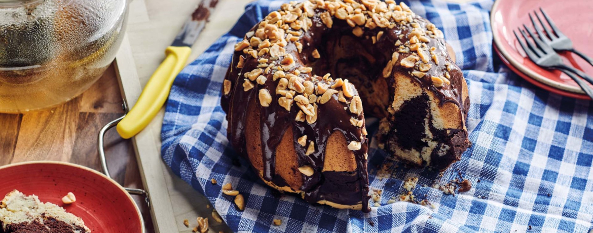 Veganer Marmorkuchen mit Schoko-Erdnuss-Glasur für 16 Personen von lidl-kochen.de