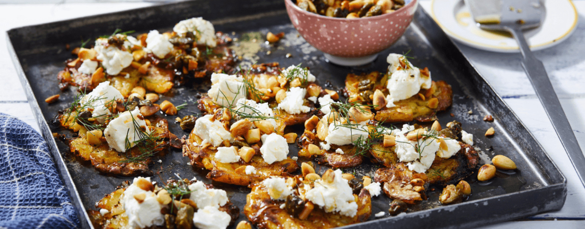 Smashed Potatoes mit Hirtenkäse und Mandeln für 4 Personen von lidl-kochen.de