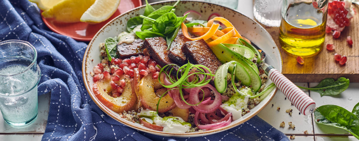 Vegane Quinoa-Bowl mit krossem Tofu für 4 Personen von lidl-kochen.de
