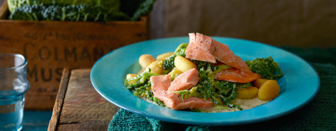 Wirsingtopf mit Gnocchi und Räucherforelle für 4 Personen von lidl-kochen.de