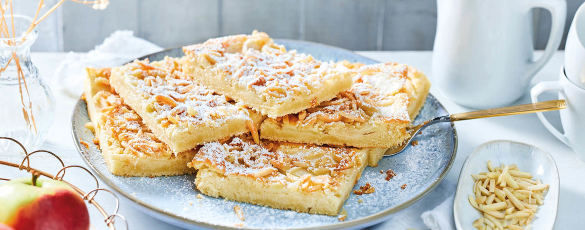 Schneller Apfelkuchen mit Mandeln für 16 Personen von lidl-kochen.de