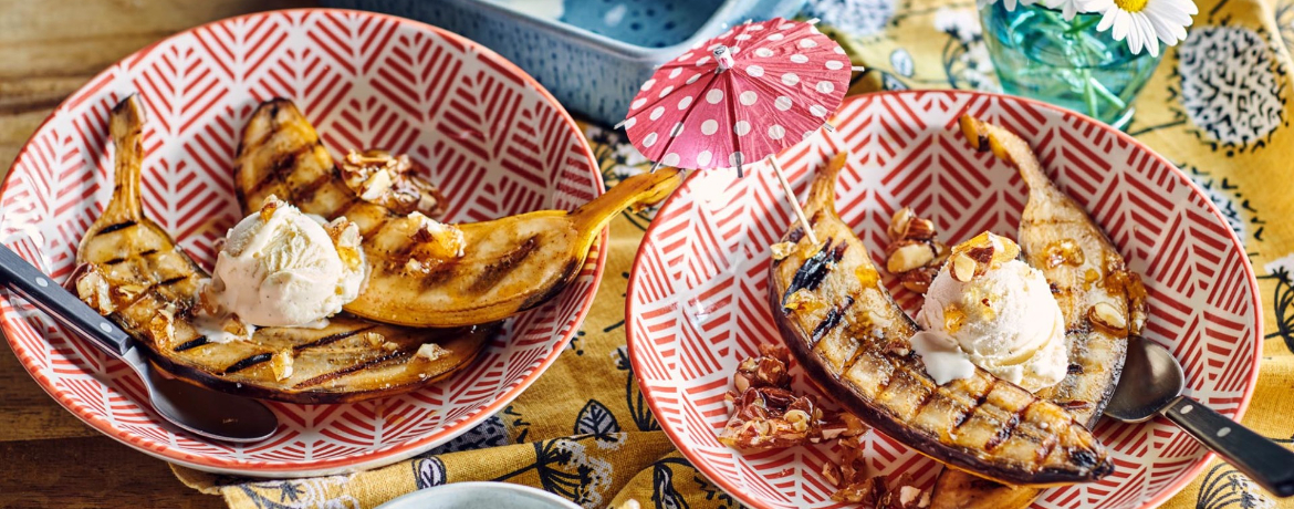 Gegrillter Banana Split mit Vanilleeis für 4 Personen von lidl-kochen.de