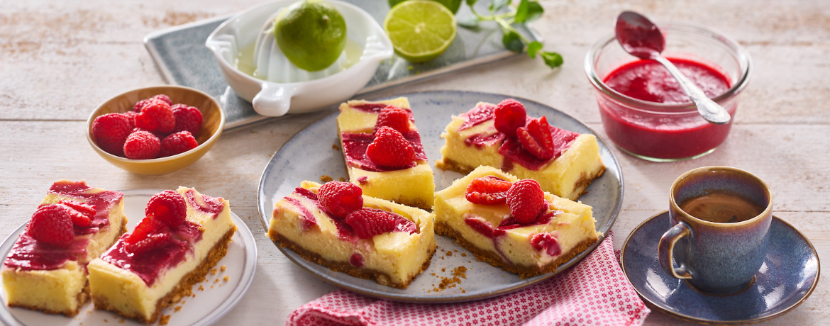 Cheese Cake Bars mit fruchtigem Swirl für 16 Personen von lidl-kochen.de