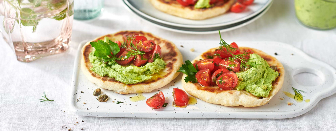 Veganes Naanbrot mit Guacamole und Tomaten-Kapern-Salsa für 4 Personen von lidl-kochen.de