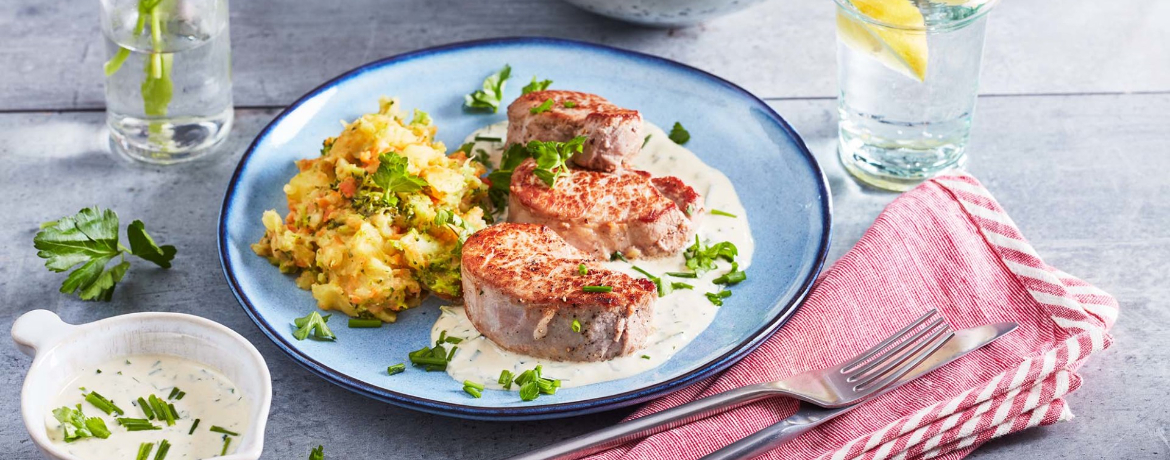 Schweinemedaillons mit Kartoffel-Gemüse-Stampf für 4 Personen von lidl-kochen.de