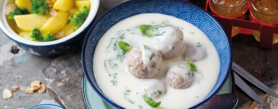 Fleischklößchen in Basilikum-Sahnesauce für 4 Personen von lidl-kochen.de