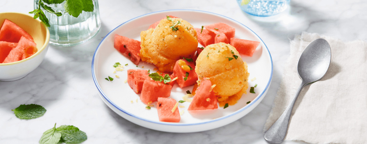 Pfirsichsorbet mit Wassermelone für 4 Personen von lidl-kochen.de