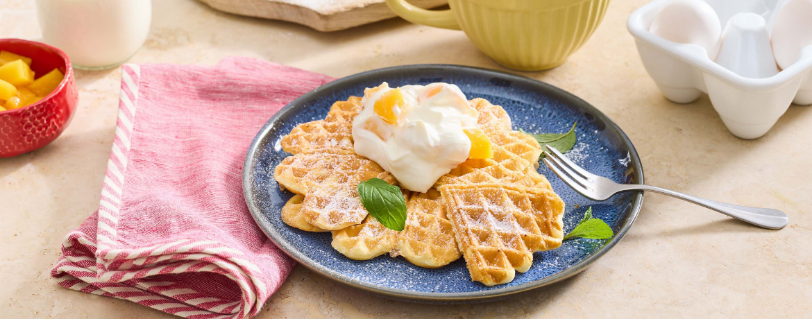 Waffeln mit Pfirsichquark für 4 Personen von lidl-kochen.de