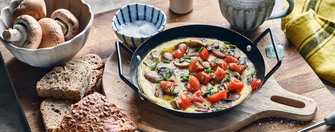Omelett mit Champignons, Tomaten und Schnittlauch für 4 Personen von lidl-kochen.de