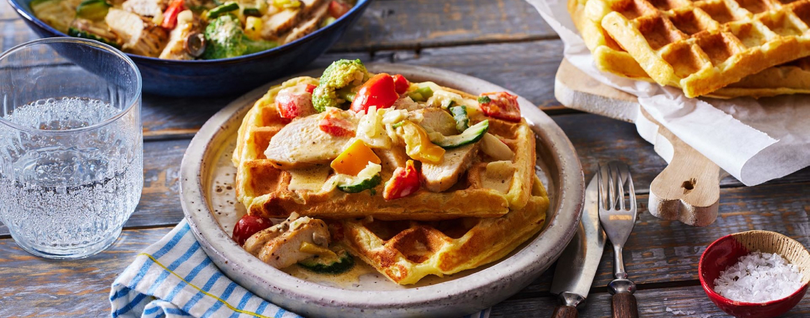 Kartoffelwaffeln mit Hähnchenragout für 4 Personen von lidl-kochen.de