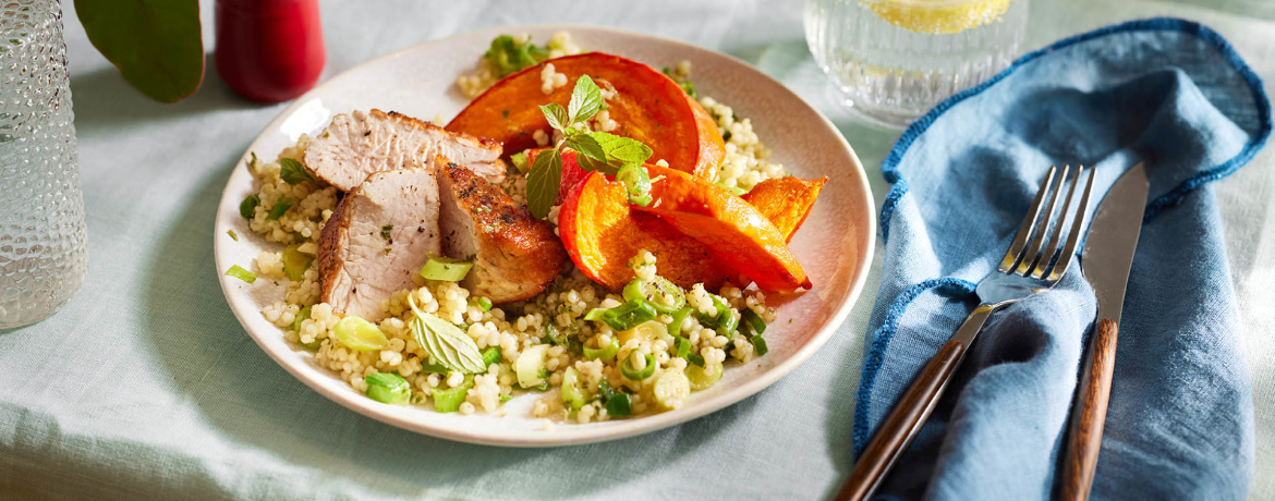 Pute an Graupen-Salat mit Minznote und geröstetem Kürbis für 4 Personen von lidl-kochen.de