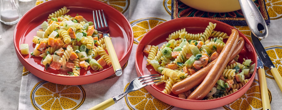 Bunter Nudelsalat mit Wiener Würstchen für 4 Personen von lidl-kochen.de