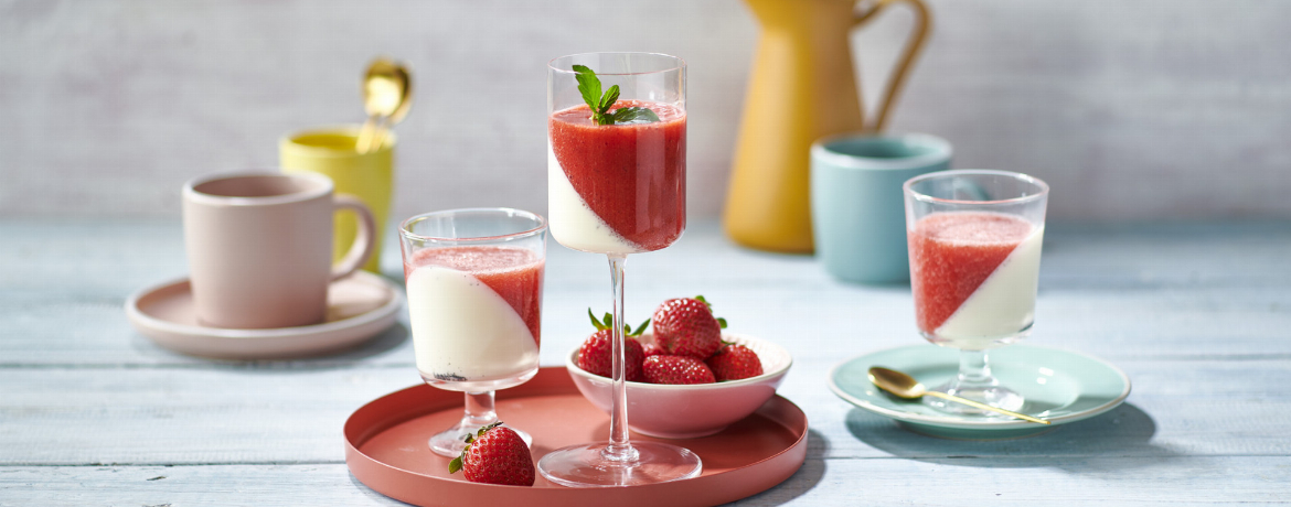 Zweifarbige Panna Cotta mit Erdbeere für 4 Personen von lidl-kochen.de