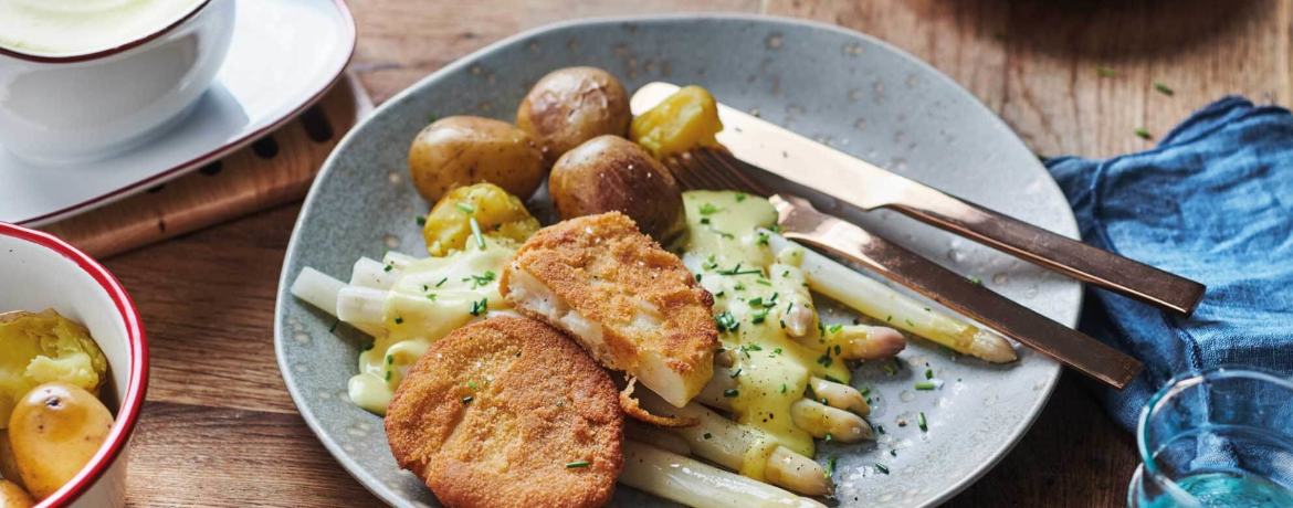 Sellerie-Schnitzel mit Spargel und Sauce hollandaise für 4 Personen von lidl-kochen.de