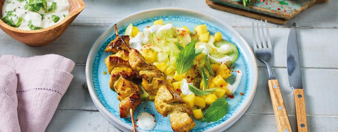 Tandoori-Spieße mit Gurken-Mango-Salat für 4 Personen von lidl-kochen.de
