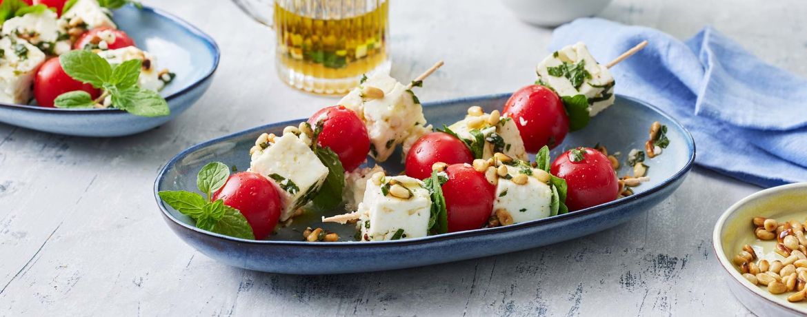 Feta-Tomaten-Spieße mit Minze und Pinienkernen für 4 Personen von lidl-kochen.de