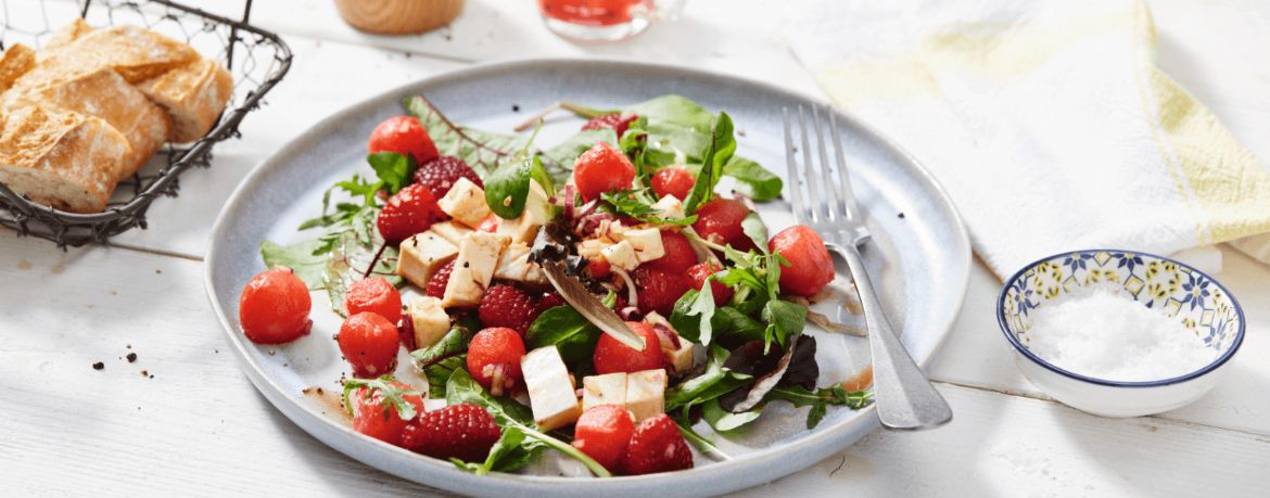 Sommer-Salat mit Himbeeren, Melone und Zitronendressing für 4 Personen von lidl-kochen.de