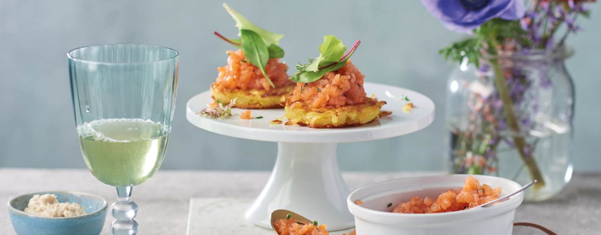 Lachstatar-Türmchen mit Kartoffelrösti für 4 Personen von lidl-kochen.de
