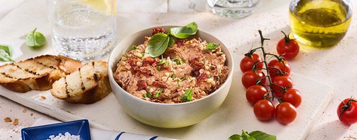 Mediterraner Tomaten-Dip mit Pinienkernen und Basilikum für 4 Personen von lidl-kochen.de