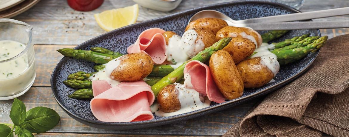 Spargel mit Schinken, Honigkartoffeln und Basilikumsauce für 4 Personen von lidl-kochen.de