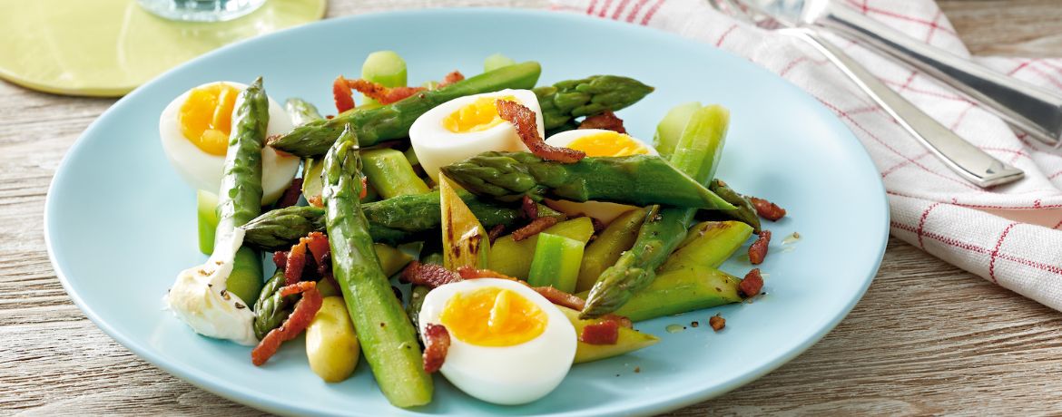 Gebratener Spargel mit Ei, Speck und Senfcreme für 4 Personen von lidl-kochen.de