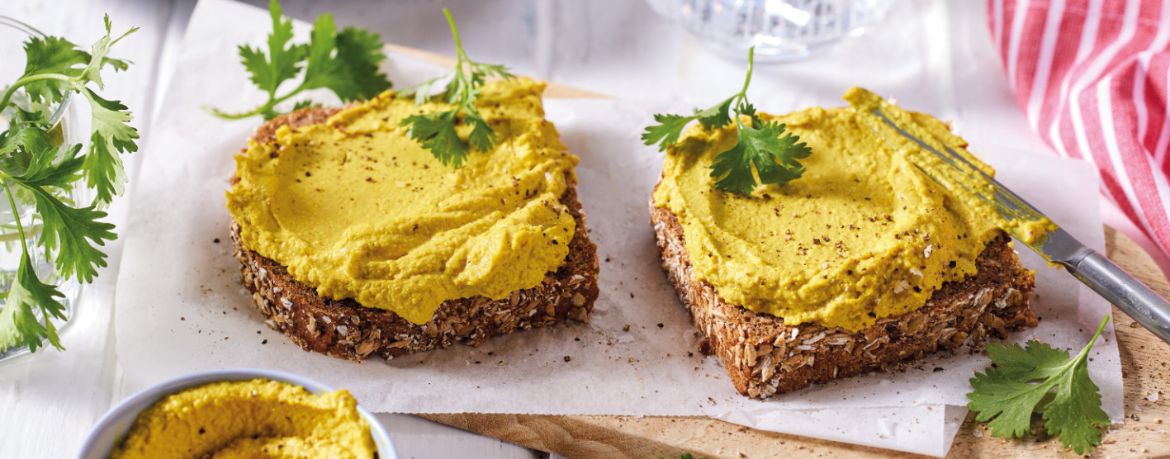 Brot mit veganem Curry-Aufstrich für 4 Personen von lidl-kochen.de
