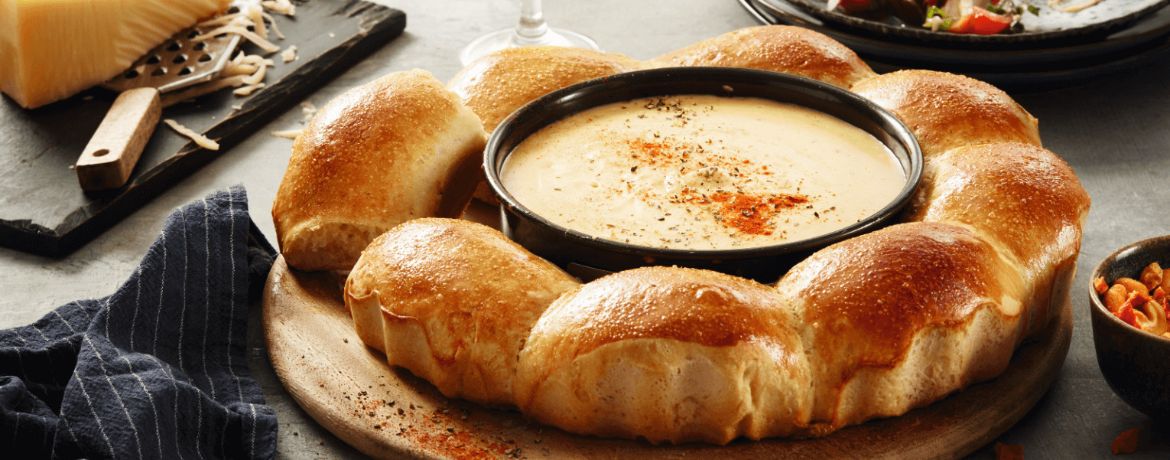 Pull-apart-Brot mit Bier-Käse-Dip für 4 Personen von lidl-kochen.de