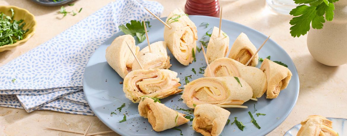 Brotröllchen mit Käse und Hähnchenbrust für 4 Personen von lidl-kochen.de
