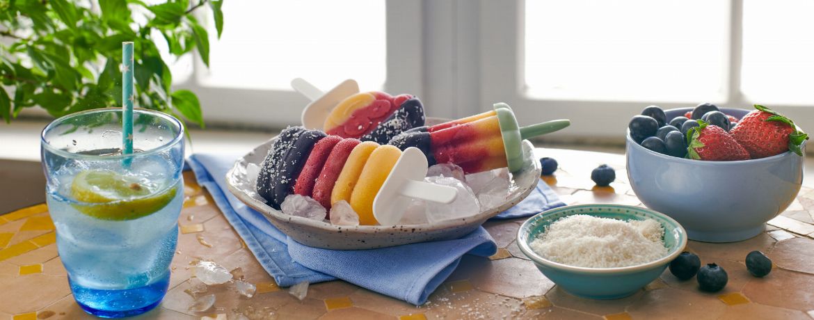 Deutschland-Eis – Erdbeer-Ananas-Eis mit Schokoladenüberzug für 4 Personen von lidl-kochen.de